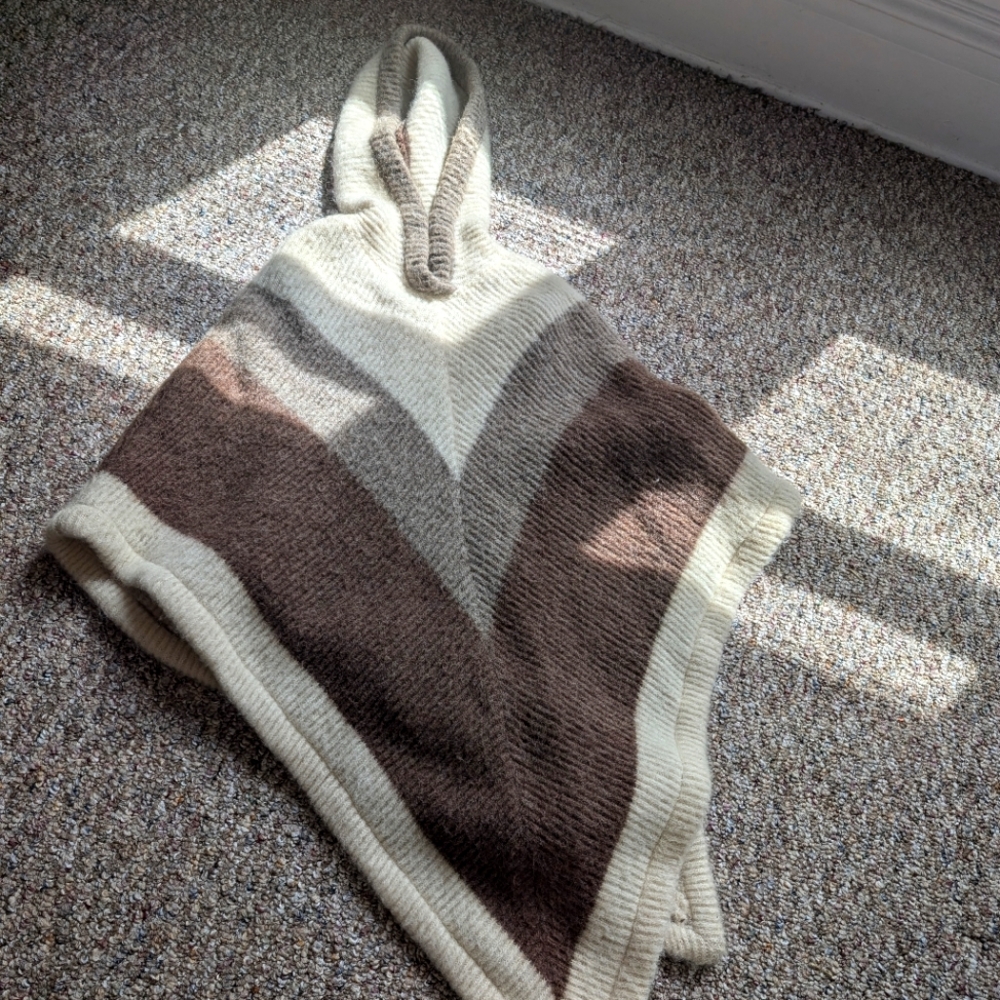 Wool Poncho Made In Iceland Jonna Jinton Vibes❄️❄️